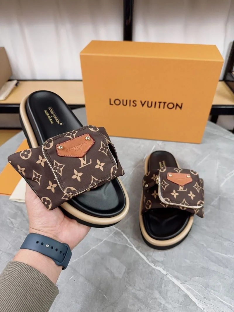 SmartChoice Louis Vuitton Slippers 31152
