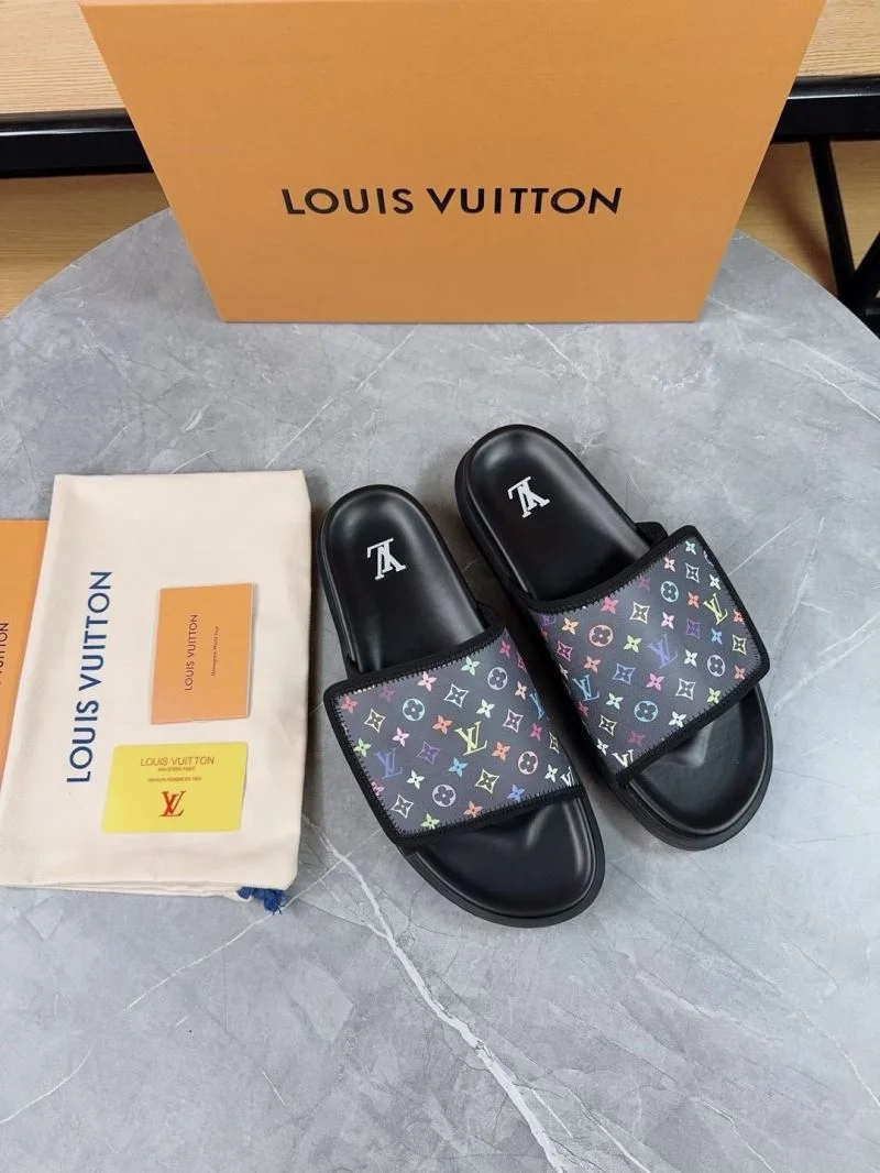 Compact Louis Vuitton Slippers 31150