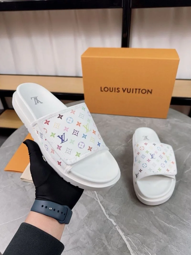 Louis Vuitton Slippers ModernLook 31149
