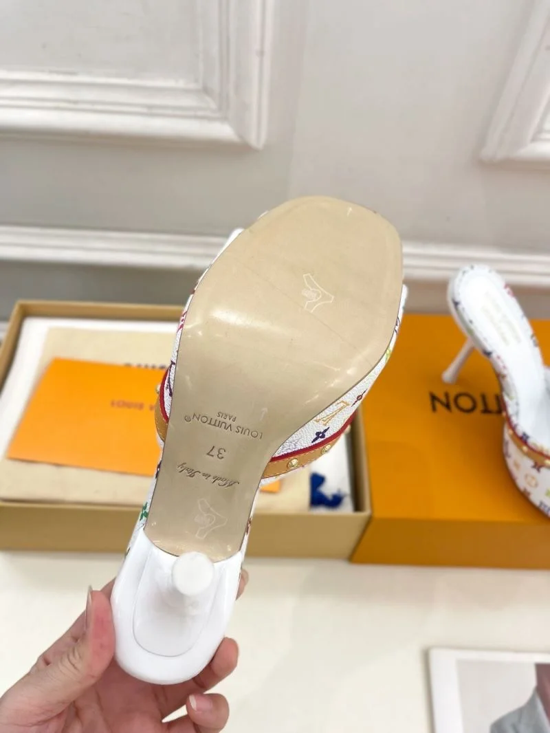 Packable Louis Vuitton Slippers 31139