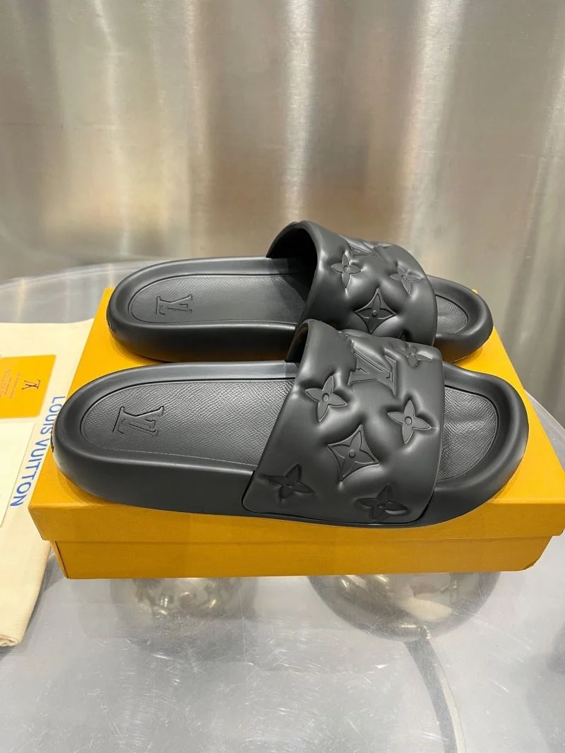 Louis Vuitton Slippers Contemporary 31136