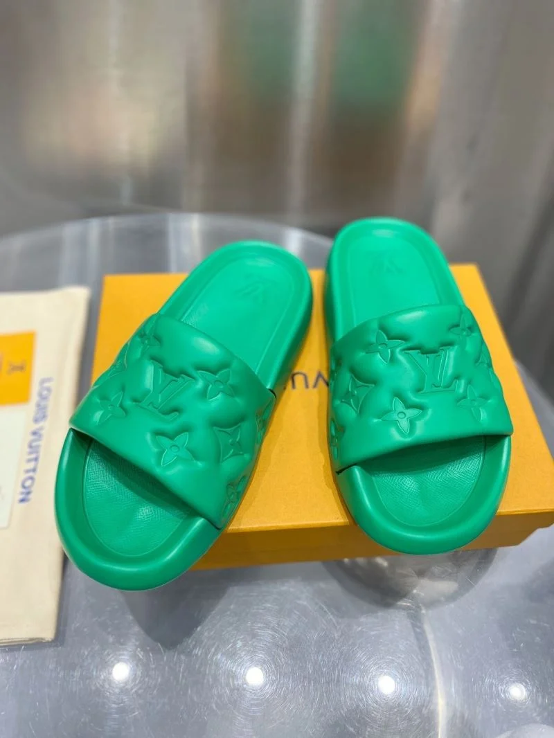 Louis Vuitton Slippers SportInspired 31141