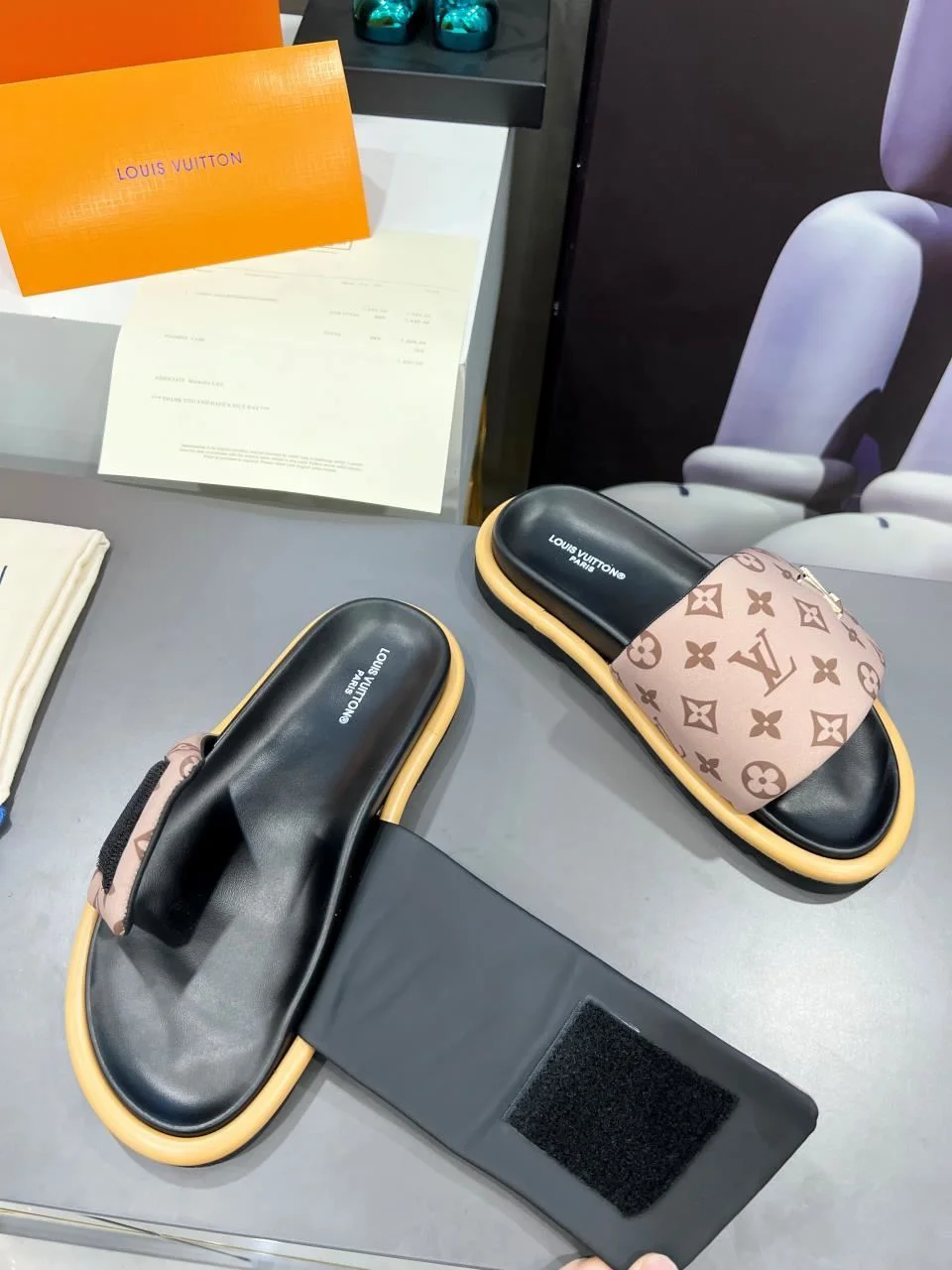 Louis Vuitton Slippers TechFriendly 31127