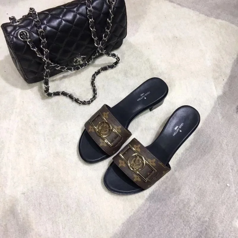Stylish Louis Vuitton Slippers 31111
