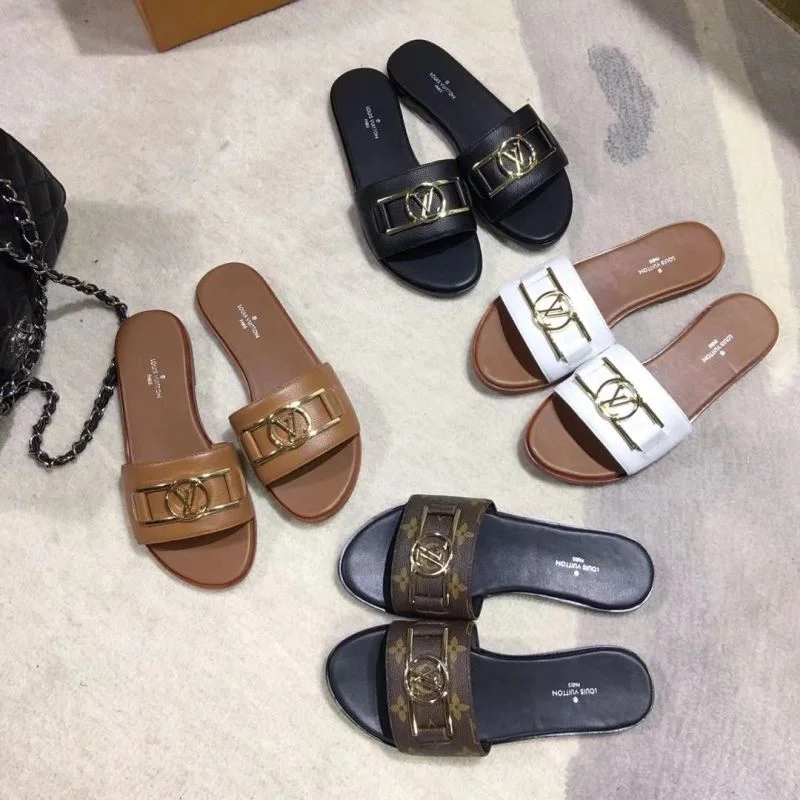 Minimalist Louis Vuitton Slippers 31112