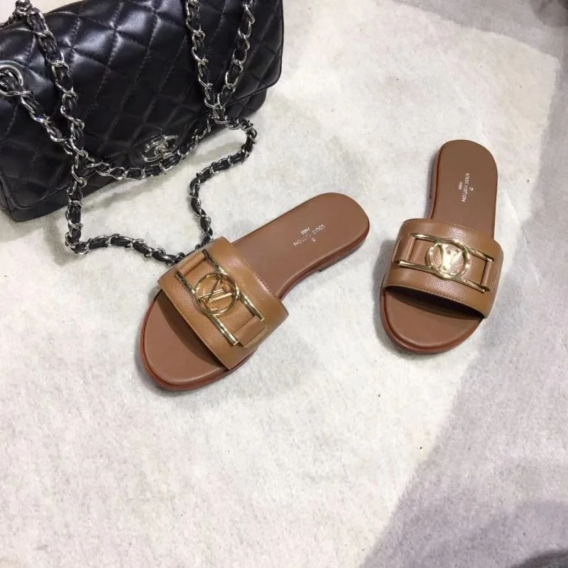 ModernLook Louis Vuitton Slippers 31108
