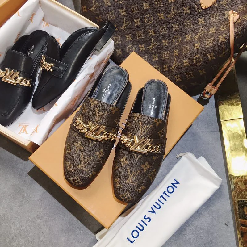 Neat Louis Vuitton Slippers 31099