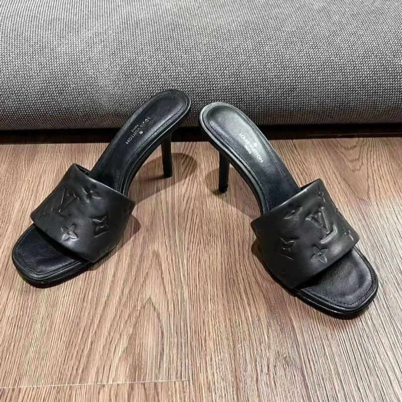 SunProtective Louis Vuitton Slippers 31095