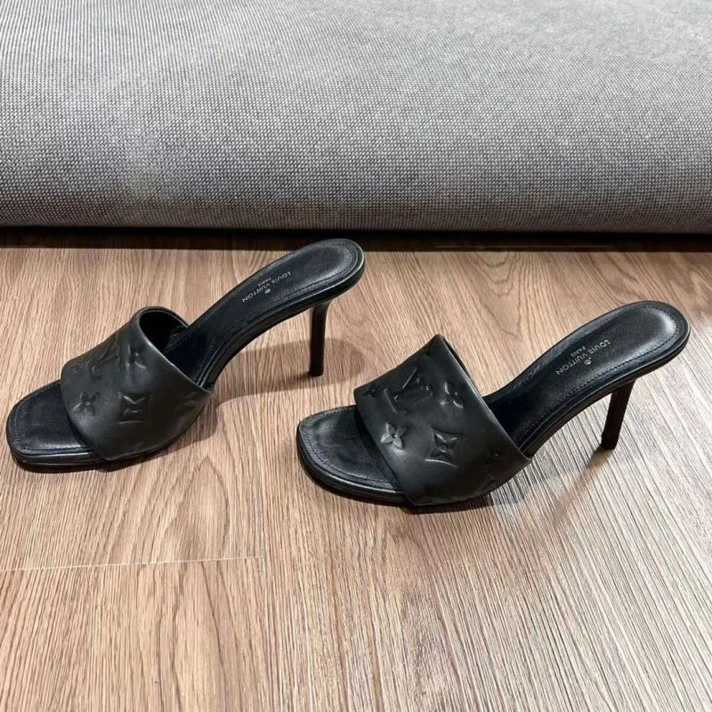 SunProtective Louis Vuitton Slippers 31095