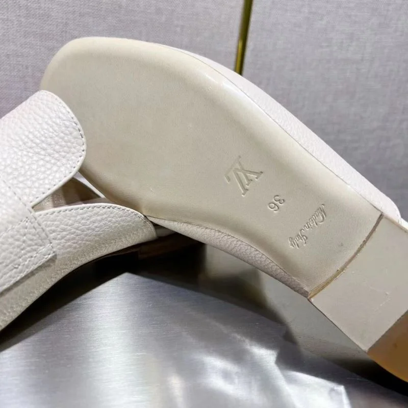 Comfortable Louis Vuitton Slippers 31077