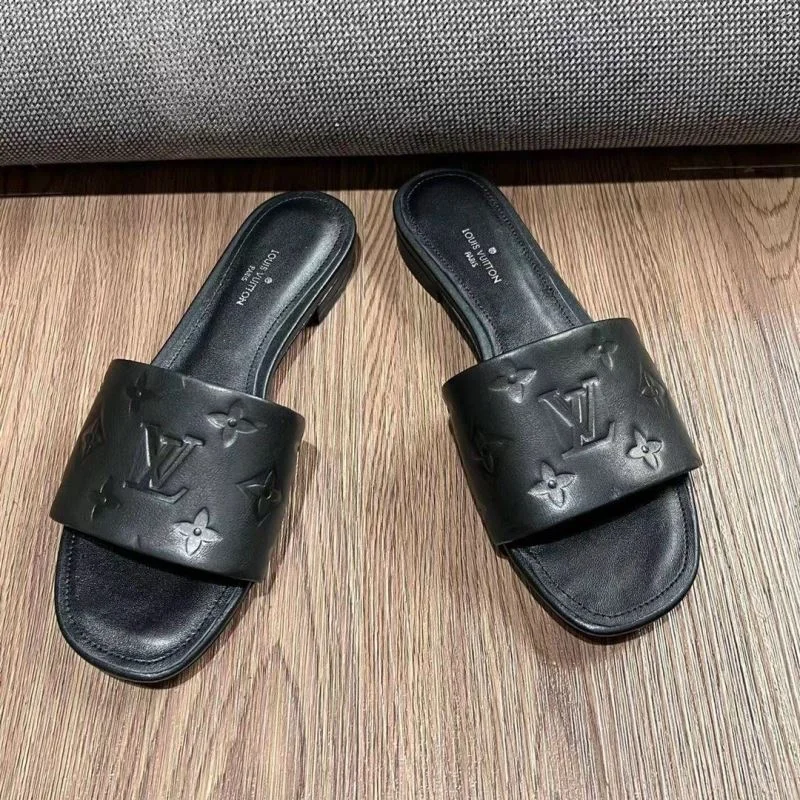 ZipUp Louis Vuitton Slippers 31087
