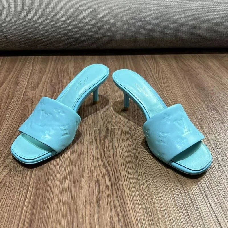 Louis Vuitton Slippers Sleek 31090