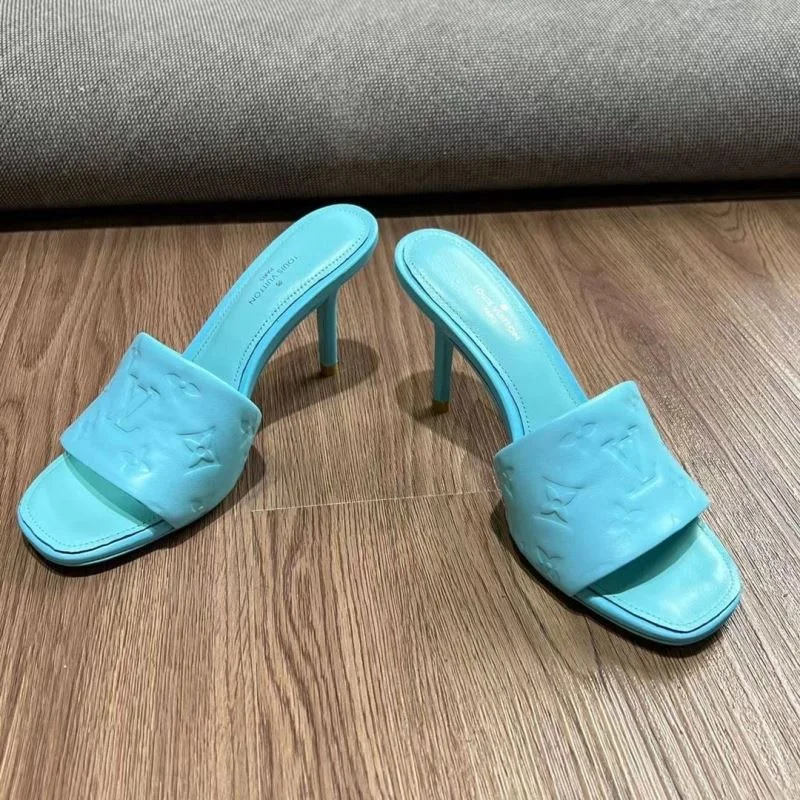 Lightweight Louis Vuitton Slippers 31073