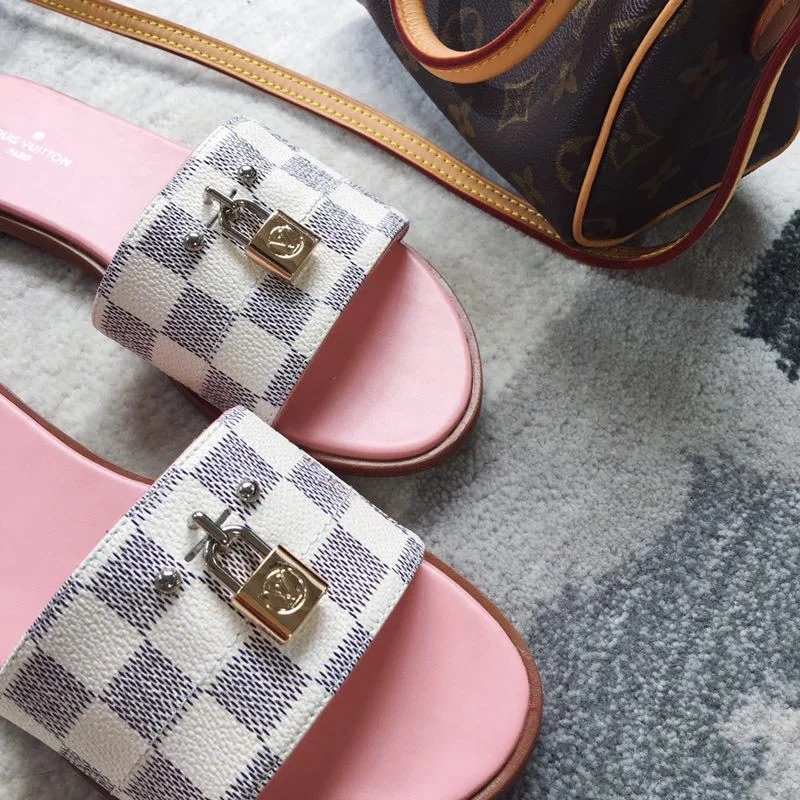 Louis Vuitton Slippers MultiPurpose 31084