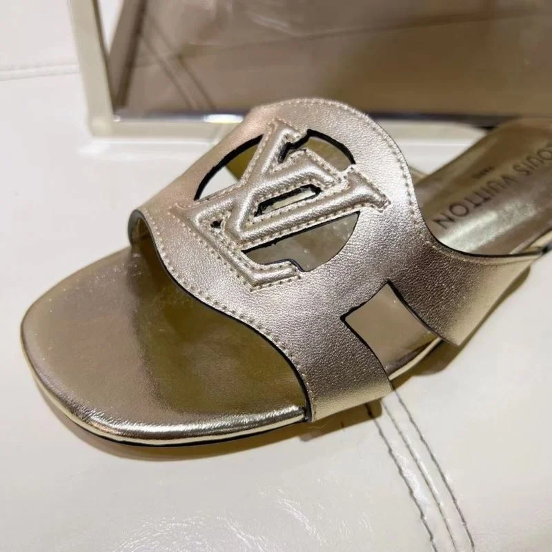TravelReady Louis Vuitton Slippers 31085