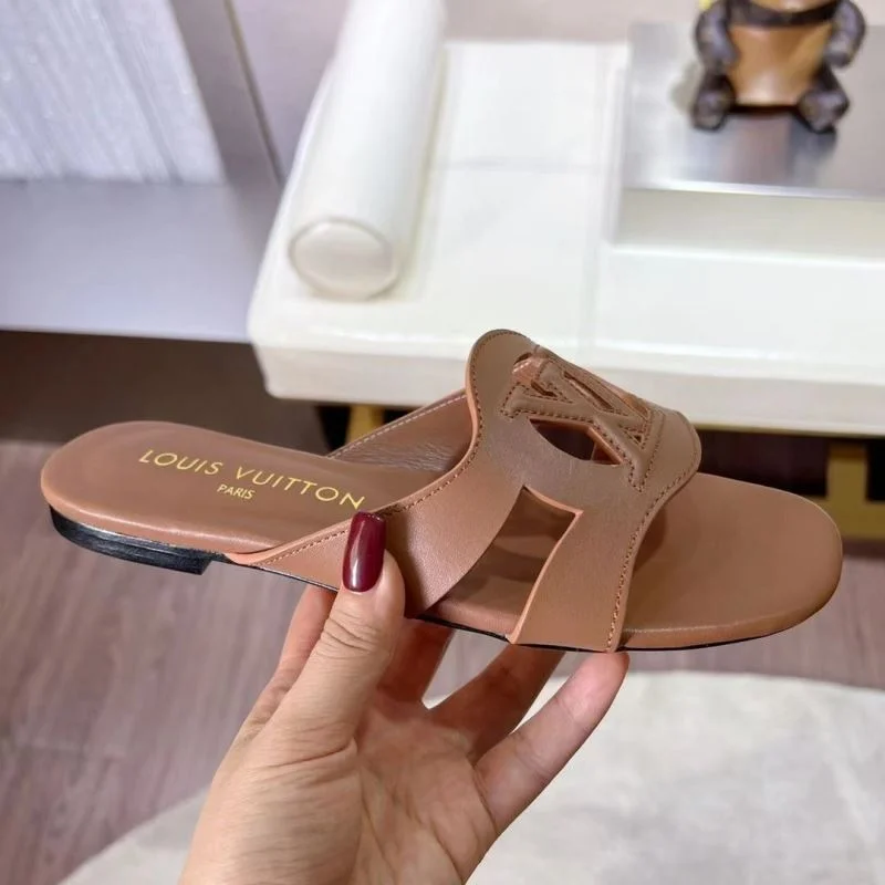 Louis Vuitton Slippers Sophisticated 31091