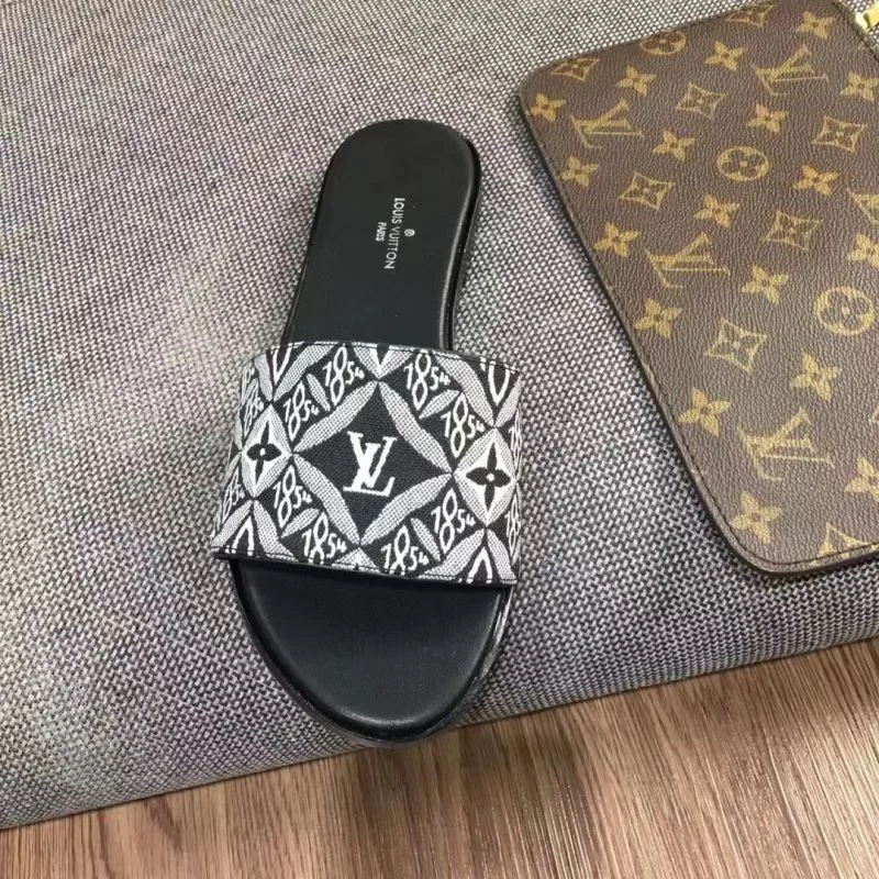 DailyWear Louis Vuitton Slippers 31086