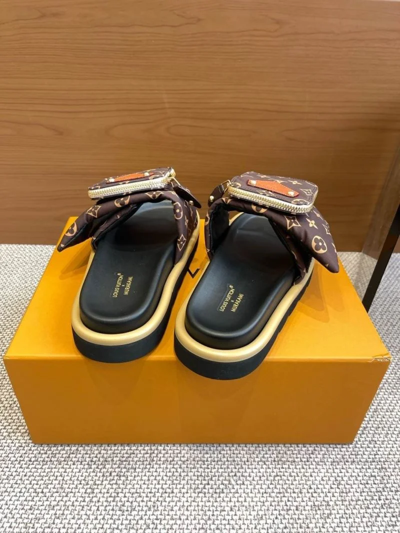 Louis Vuitton Slippers Trendy 31089