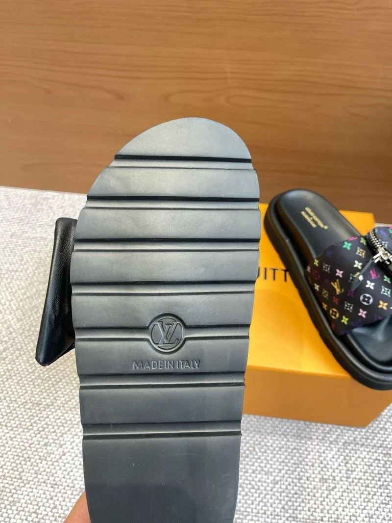 Vibrant Louis Vuitton Slippers 31069