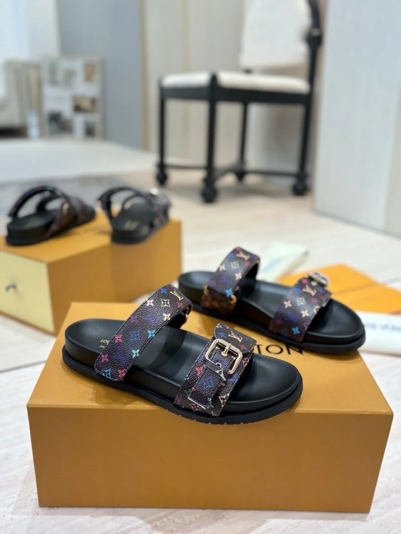 QuickDry Louis Vuitton Slippers 31068