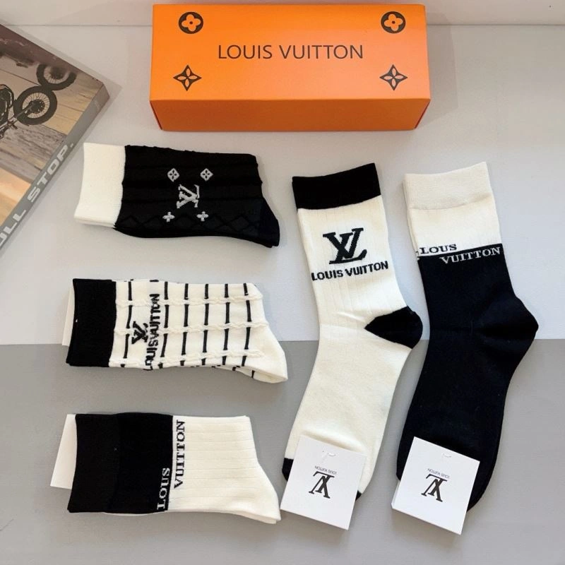 Efficient Louis Vuitton Socks 273217
