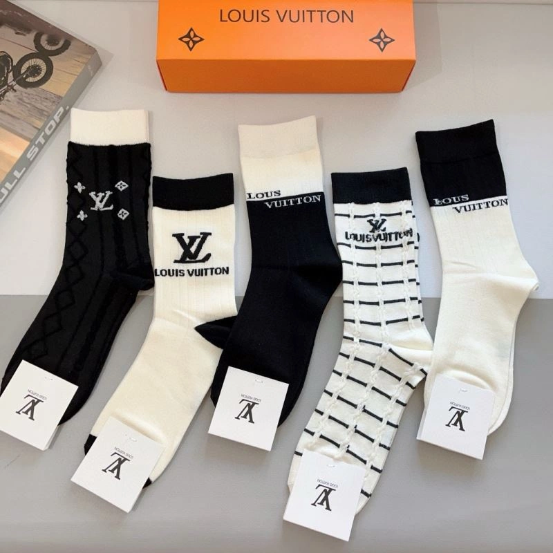 Efficient Louis Vuitton Socks 273217
