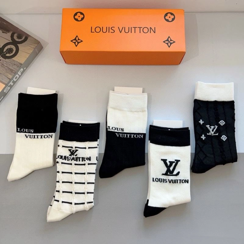 Efficient Louis Vuitton Socks 273217