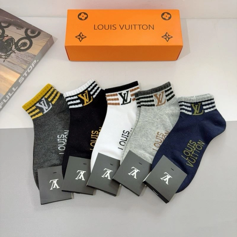WaterResistant Louis Vuitton Socks 273212