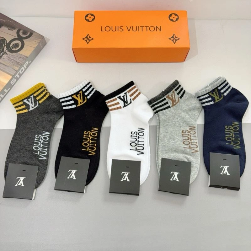 WaterResistant Louis Vuitton Socks 273212