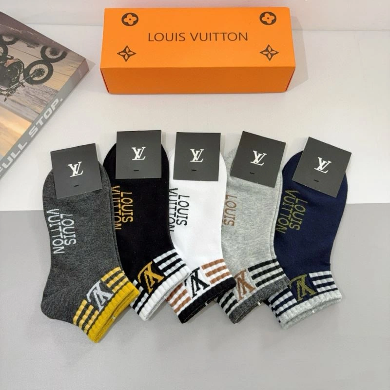 WaterResistant Louis Vuitton Socks 273212