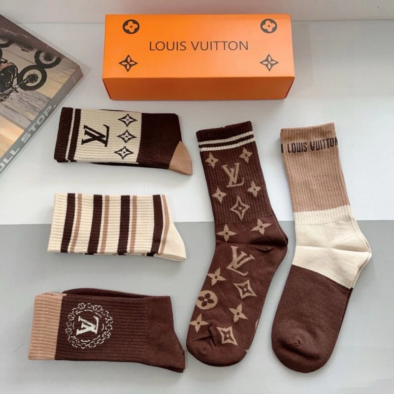 Louis Vuitton Socks Cozy 273210