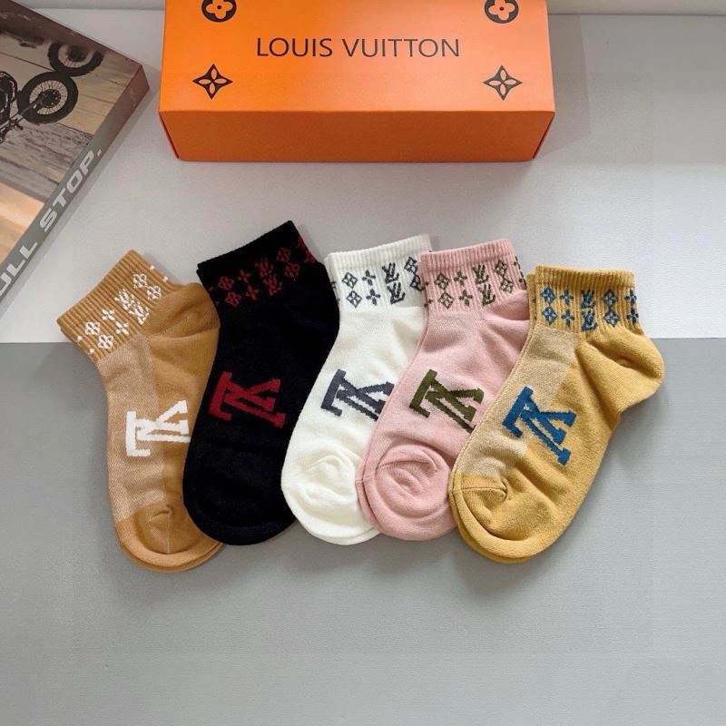 Tailored Louis Vuitton Socks 273215
