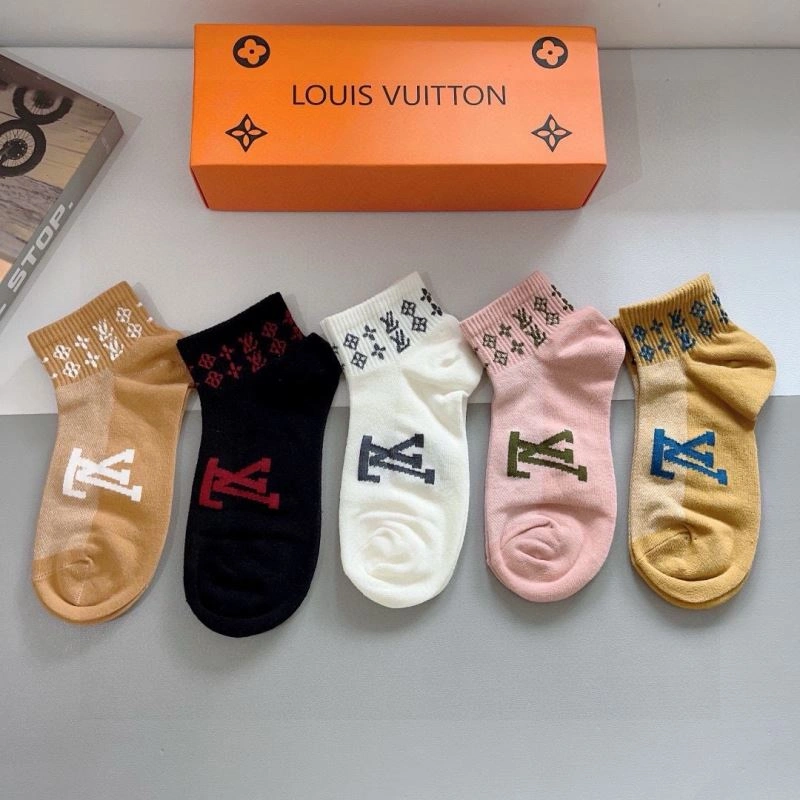 Tailored Louis Vuitton Socks 273215