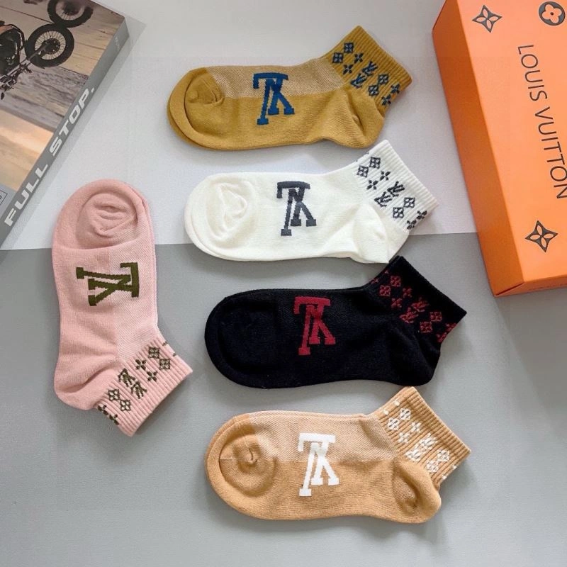 Tailored Louis Vuitton Socks 273215