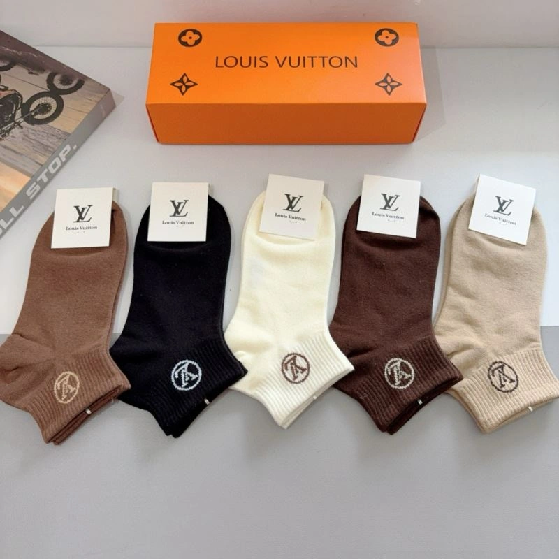 Seasonal Louis Vuitton Socks 273218