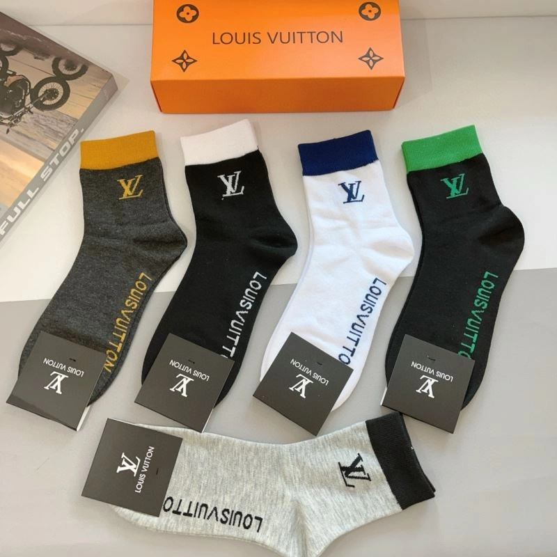 ModernLook Louis Vuitton Socks 273197