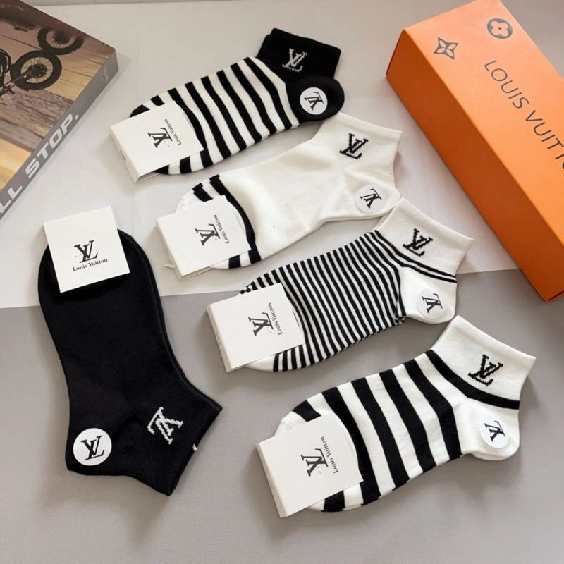 Timeless Louis Vuitton Socks 273191