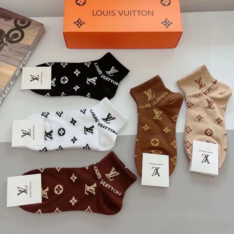 Louis Vuitton Socks Chic 273096