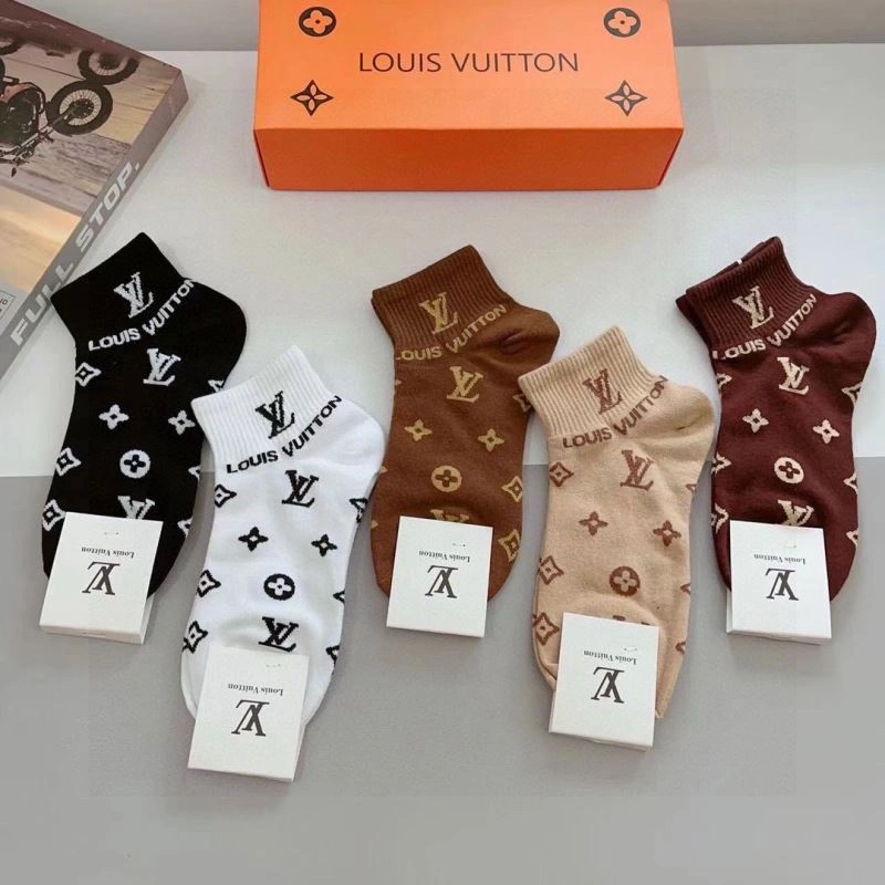 Louis Vuitton Socks Chic 273096