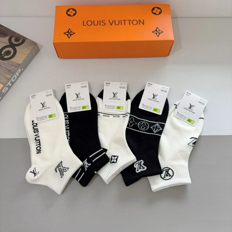 Louis Vuitton Socks Stylish 273093
