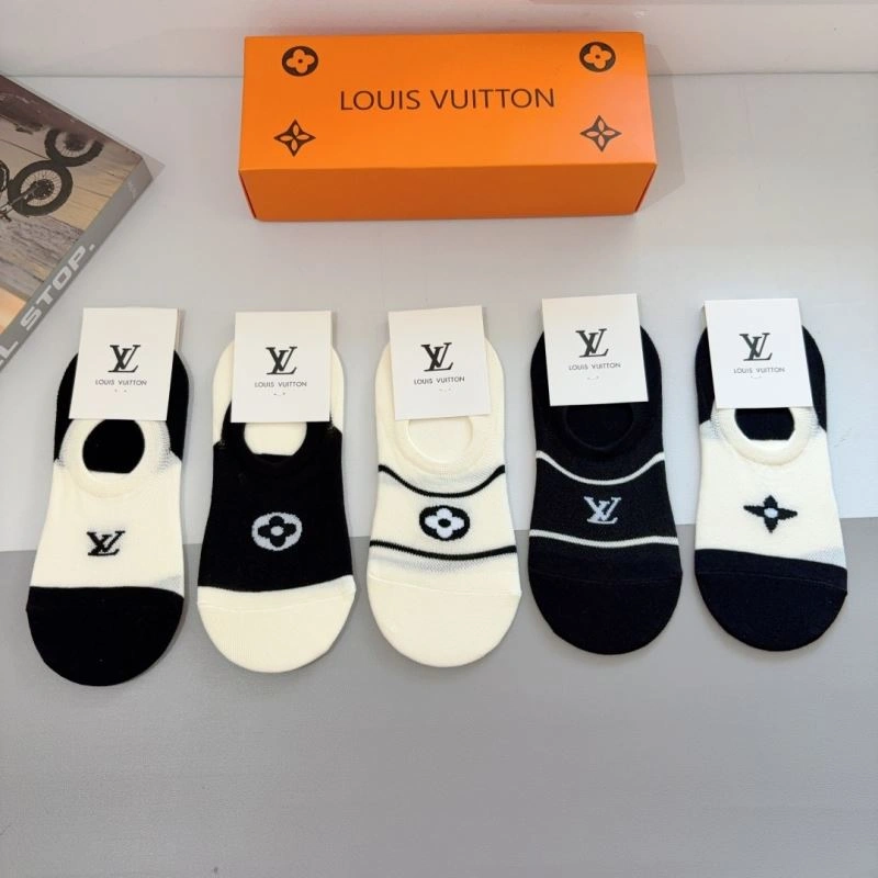 Popular Louis Vuitton Socks 273084