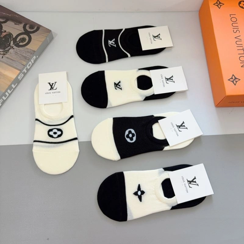 Popular Louis Vuitton Socks 273084