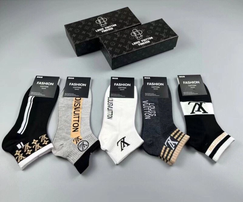 Soft Louis Vuitton Socks 273625
