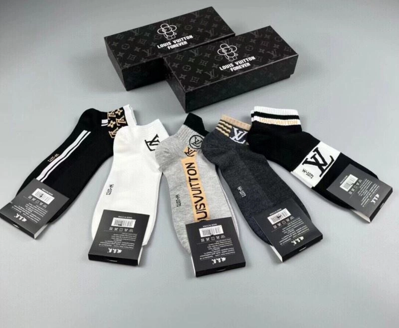 Soft Louis Vuitton Socks 273625