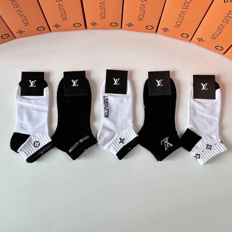 Affordable Louis Vuitton Socks 273610