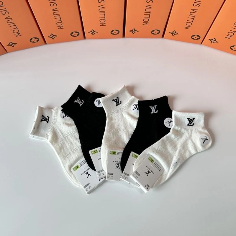 Louis Vuitton Socks MultiPurpose 273604