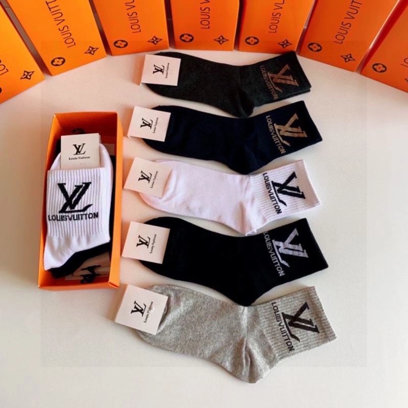 Comfortable Louis Vuitton Socks 273576