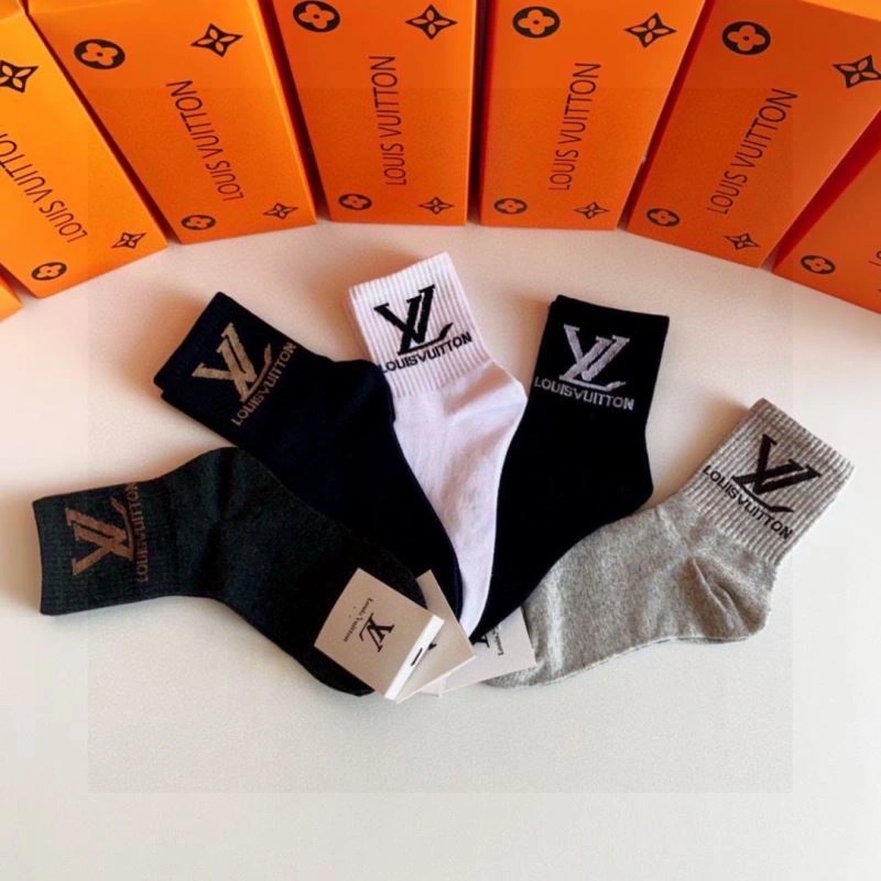 Comfortable Louis Vuitton Socks 273576