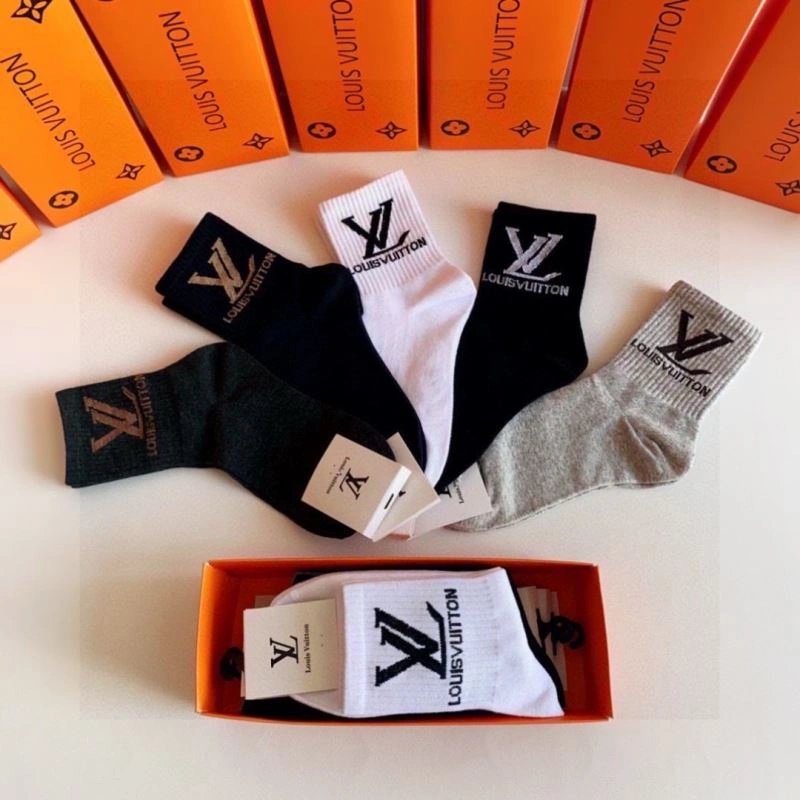 Comfortable Louis Vuitton Socks 273576