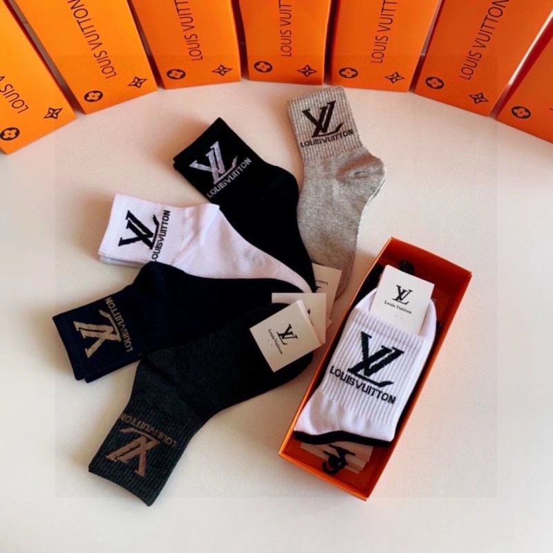 Comfortable Louis Vuitton Socks 273576